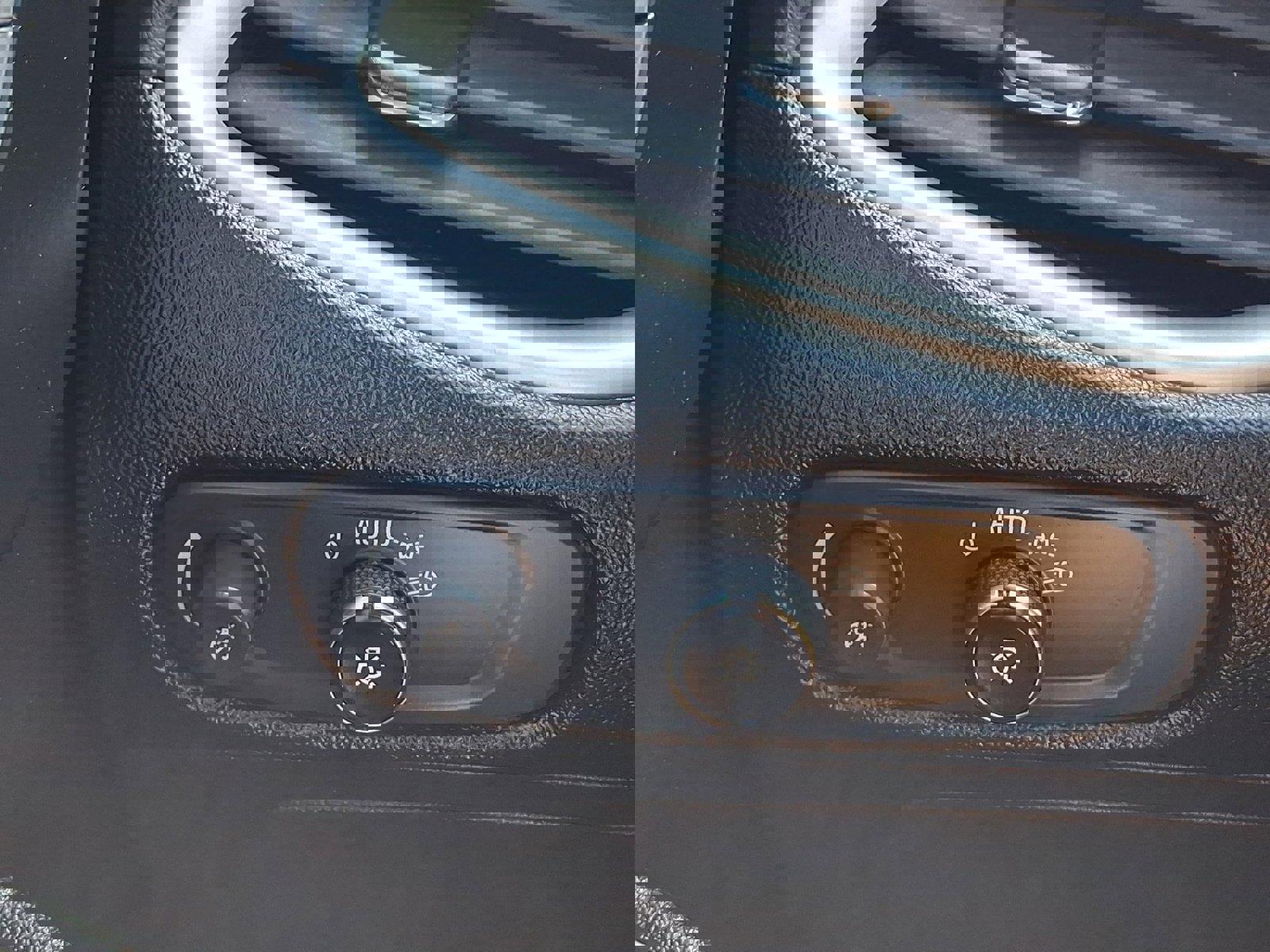 Used 2022 Chevrolet Malibu LS image 27