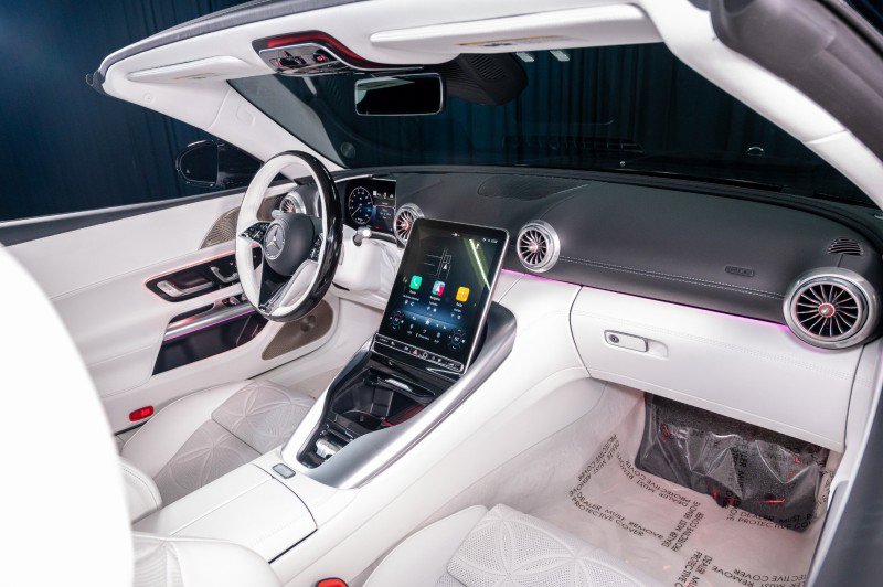 Certified 2026 Mercedes-Benz Maybach SL 680 image 8