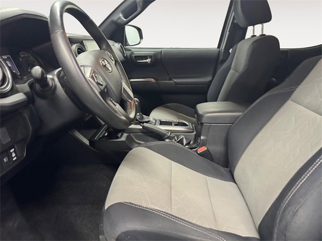 Used 2020 Toyota Tacoma 4x4 Double Cab image 7