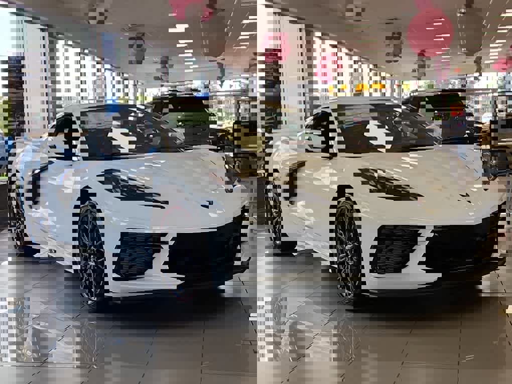 New 2026 Chevrolet Corvette Stingray Premium Cpe w/ Z51 Performance Package image 2