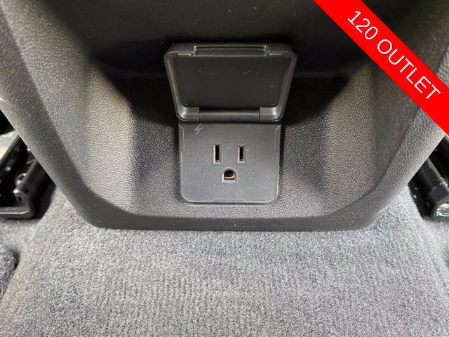 Used 2025 Chevrolet Colorado Z71 AWD/4WD image 45