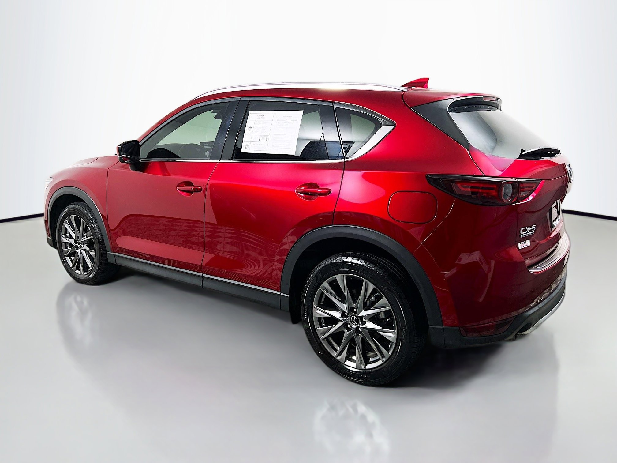 Used 2021 MAZDA CX-5 Signature image 8