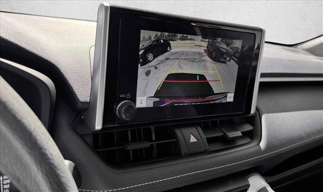 Used 2024 Toyota RAV4 LE image 15