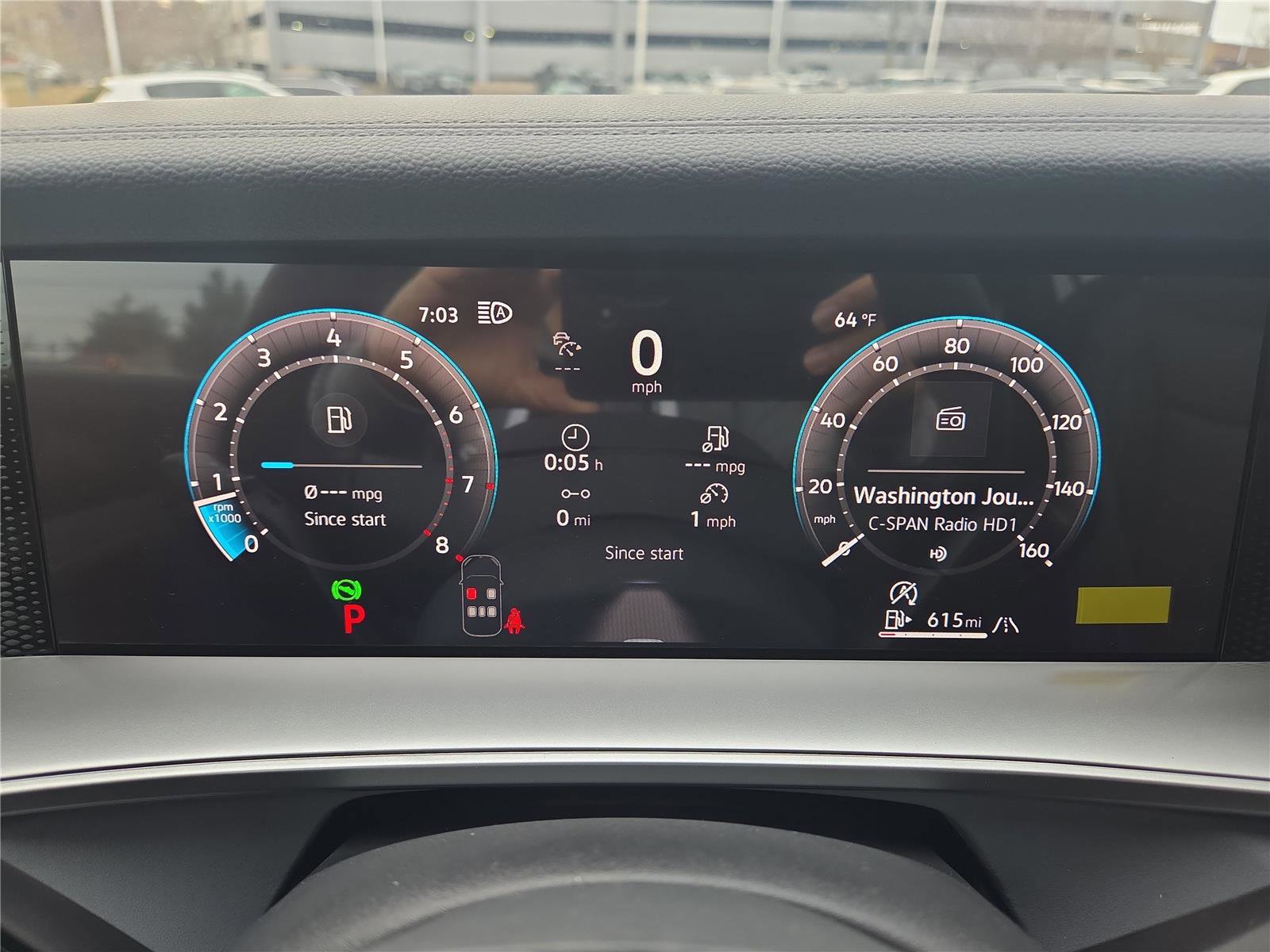 New 2026 Volkswagen Tiguan SE R-Line image 18