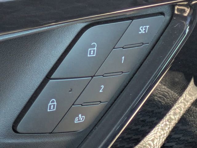 Used 2024 Chevrolet Blazer EV RS image 28