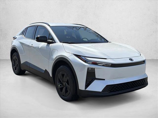 New 2026 Toyota C-HR AWD/4WD video 3