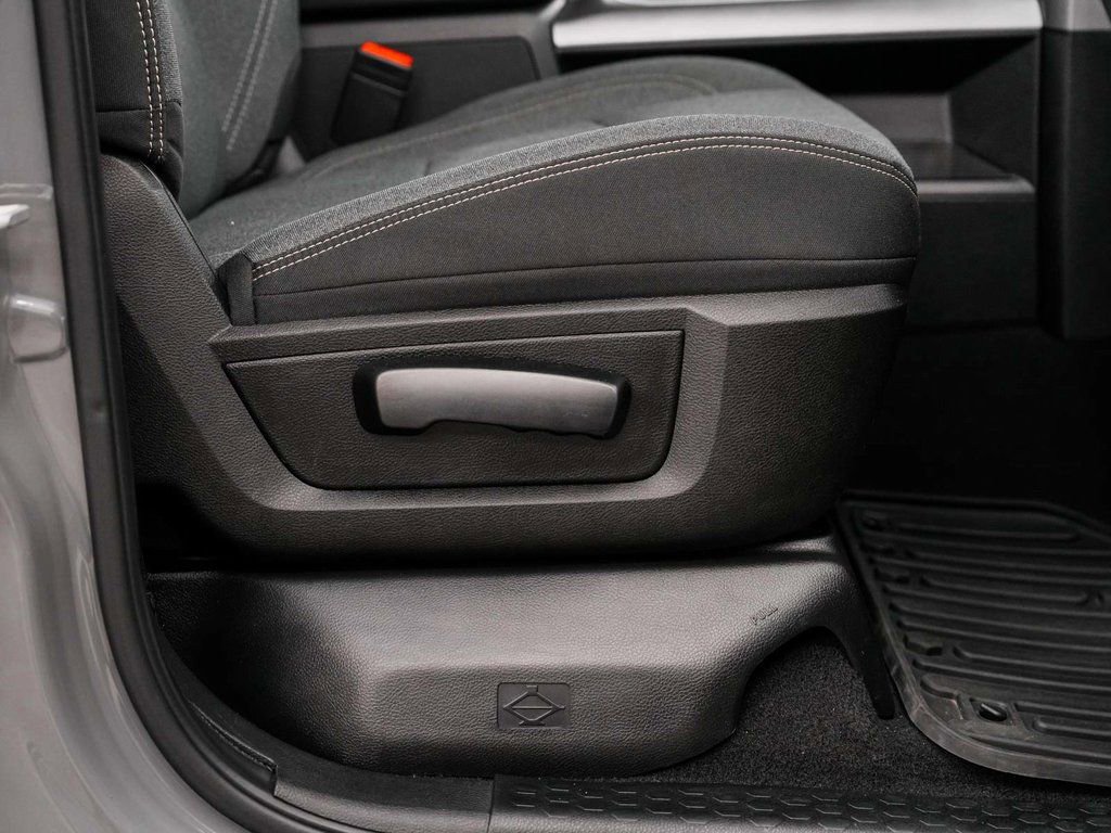 Used 2022 RAM 1500 Classic Warlock w/ Ceramic Gray Warlock Package image 36