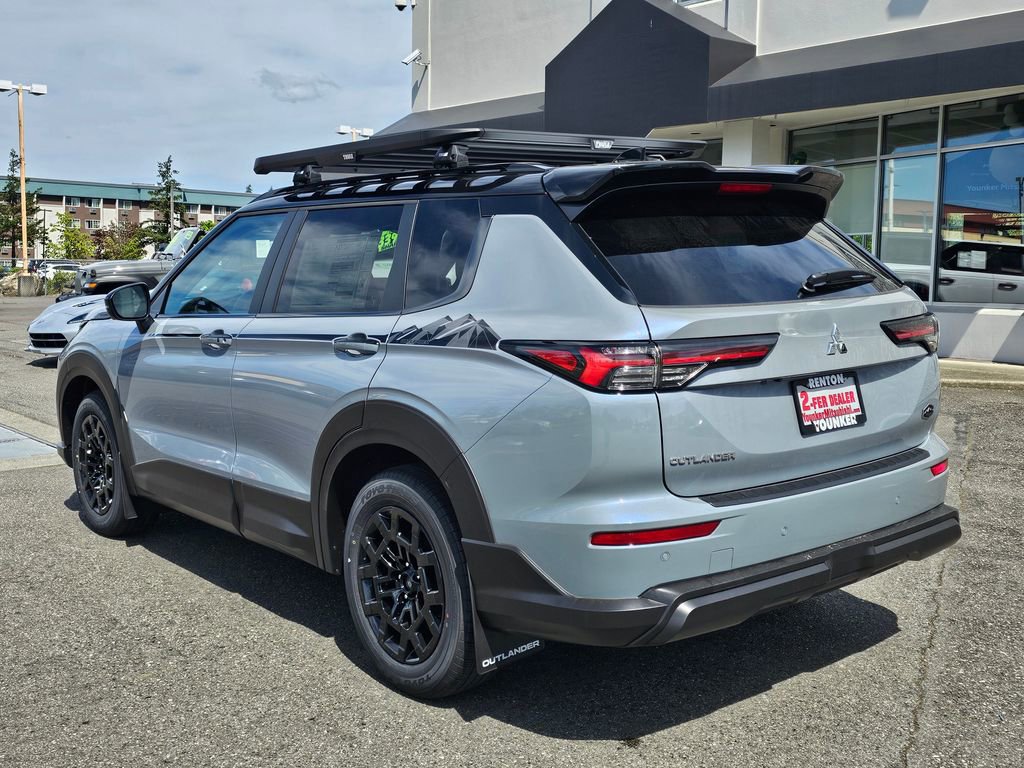New 2026 Mitsubishi Outlander Trail Edition AWD/4WD image 7