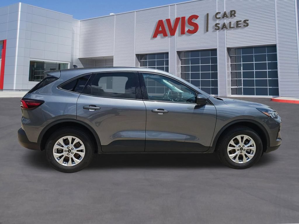 Used 2025 Ford Escape Active AWD/4WD image 7