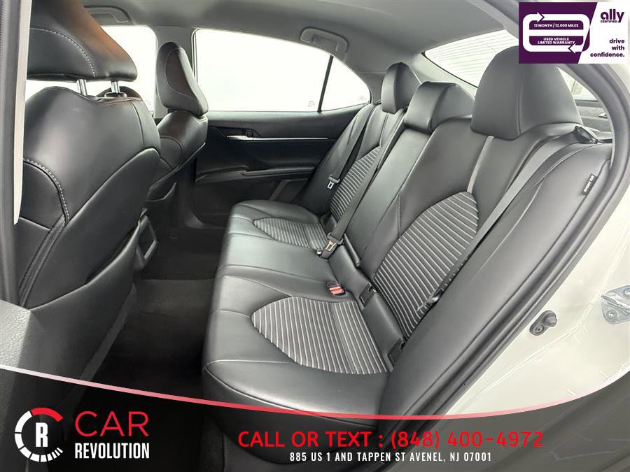 Used 2023 Toyota Camry SE AWD/4WD image 26