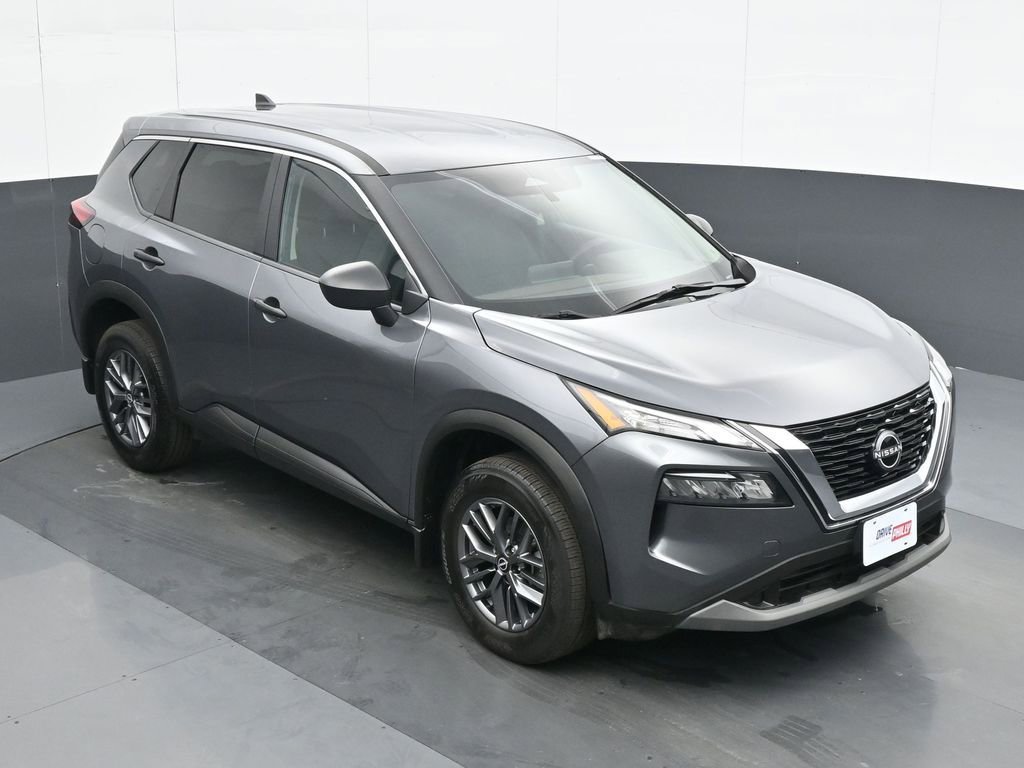 Used 2023 Nissan Rogue S AWD/4WD image 24