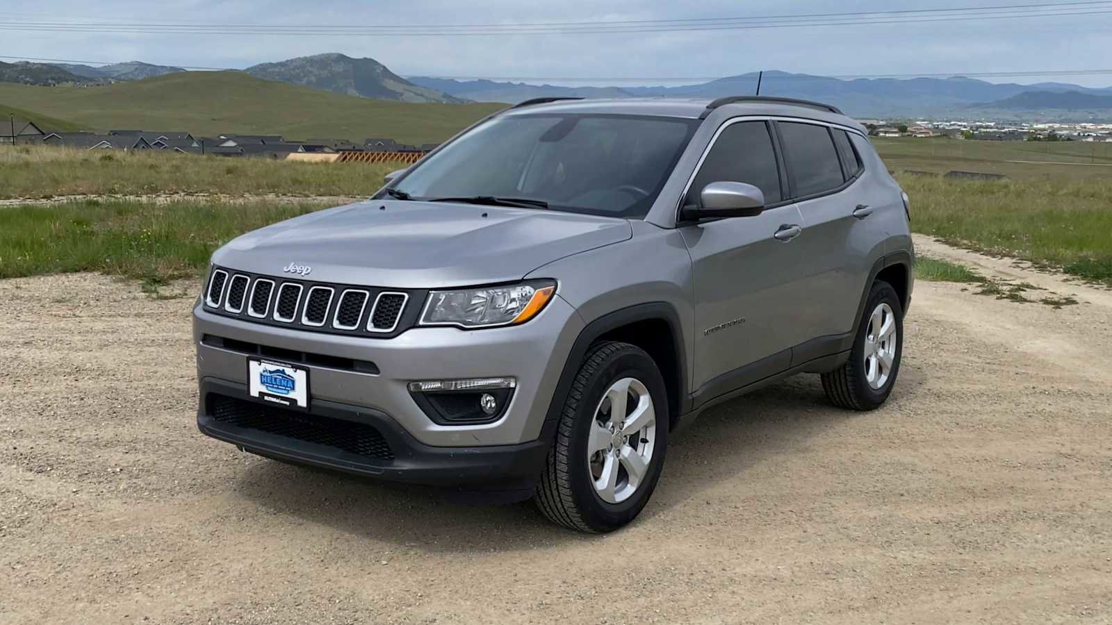 Used 2019 Jeep Compass Latitude AWD/4WD image 4