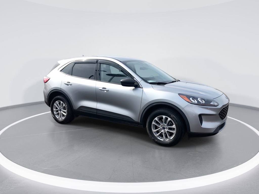 Used 2022 Ford Escape SE AWD/4WD image 2