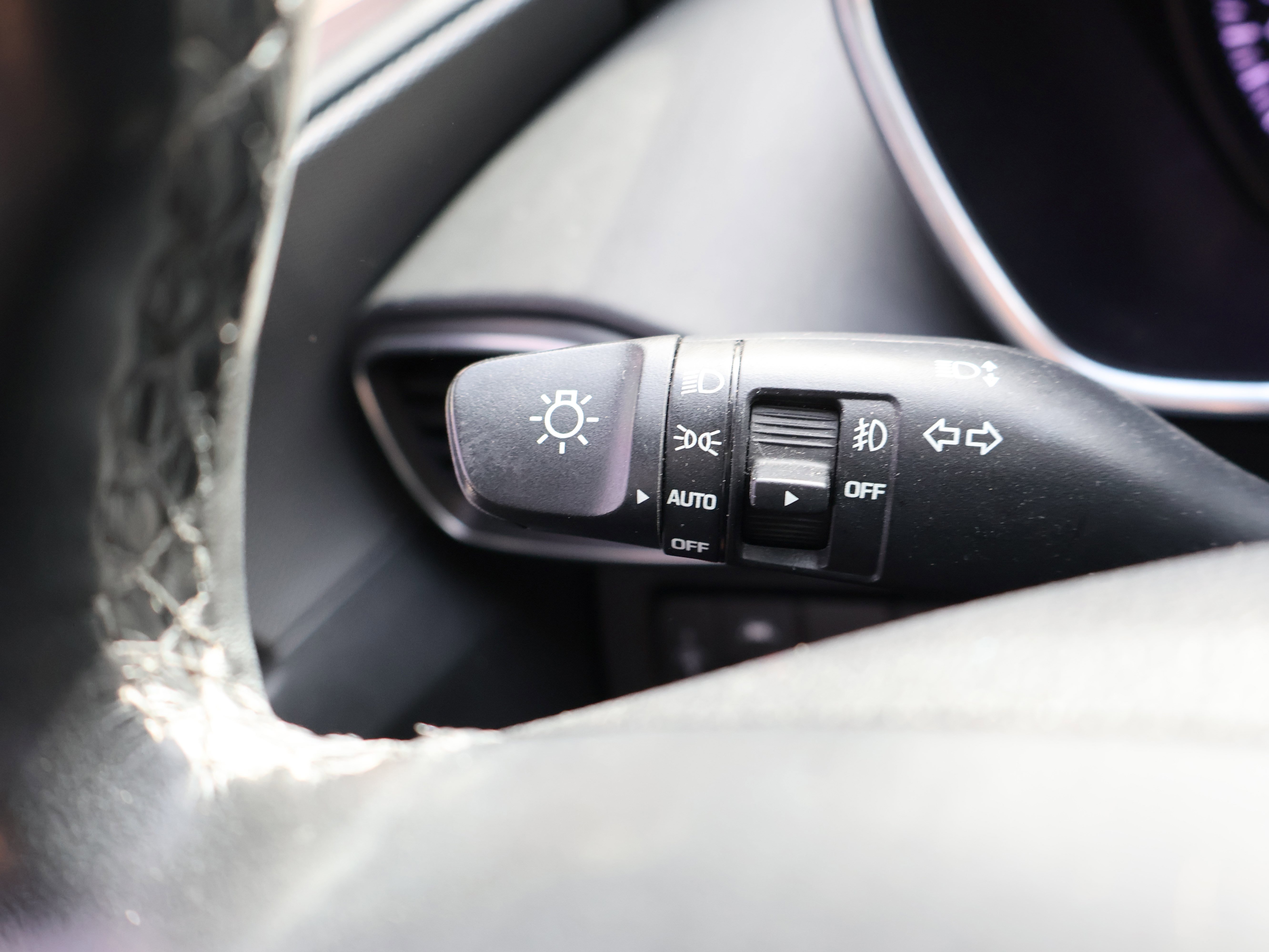 Used 2019 Hyundai Santa Fe Limited image 37