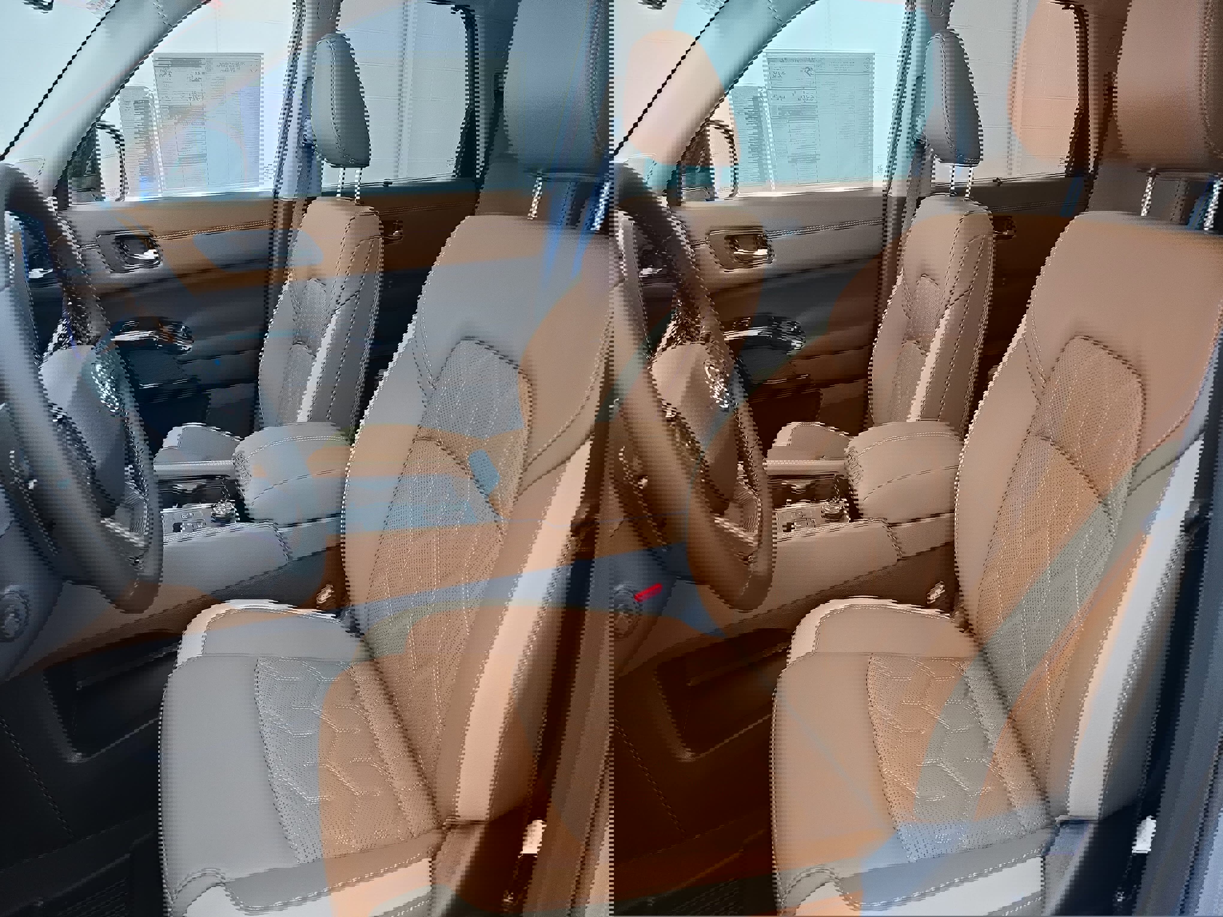 New 2026 Nissan Pathfinder Platinum image 16