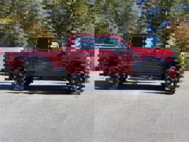 New 2026 Ford F250 Lariat w/ Black Appearance Package image 22