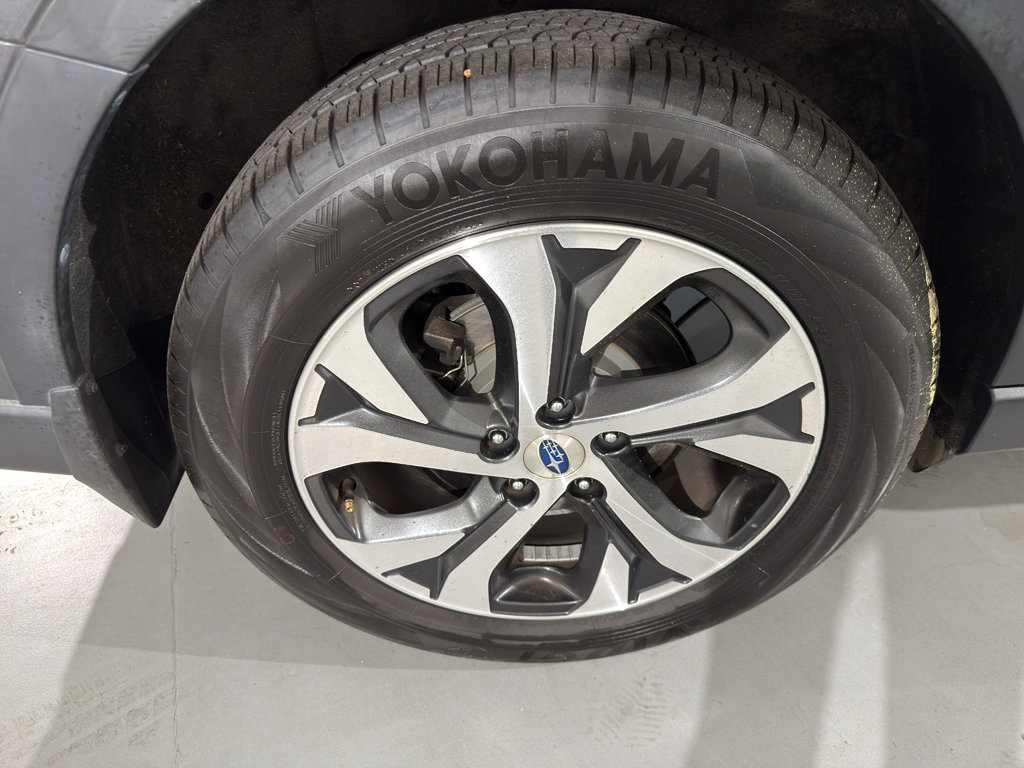 Used 2020 Subaru Outback Touring XT image 25