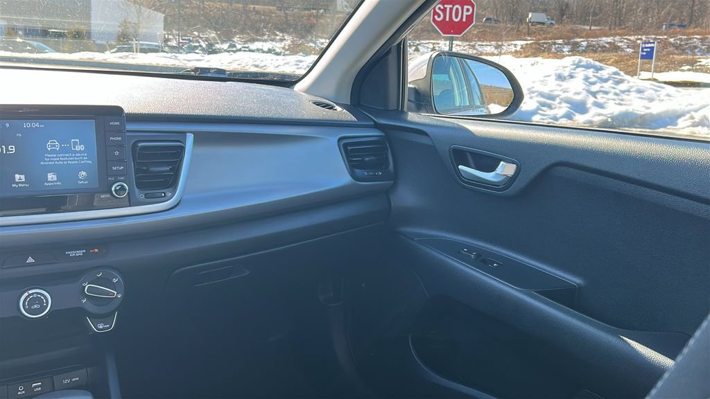 Used 2020 Kia Rio LX image 24