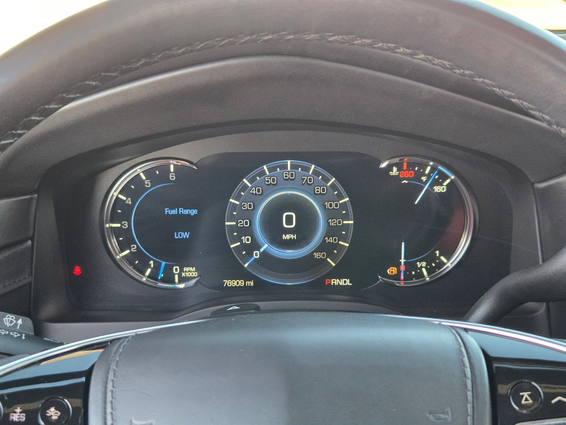 Certified 2020 Cadillac Escalade Platinum w/ Escalade Sport Edition image 25