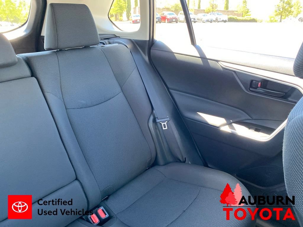 Certified 2025 Toyota RAV4 LE FWD image 21