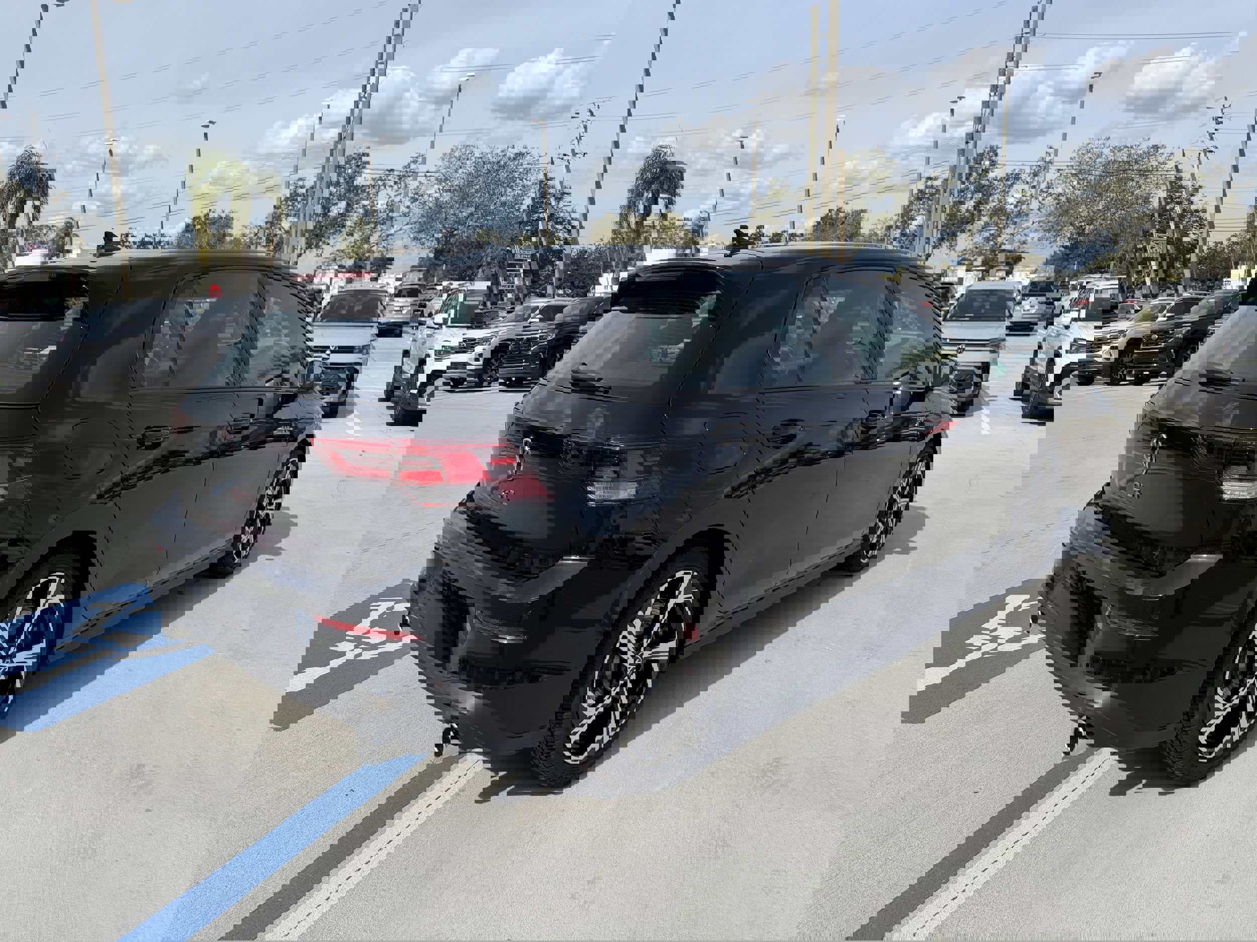 New 2026 Volkswagen GTI SE image 3