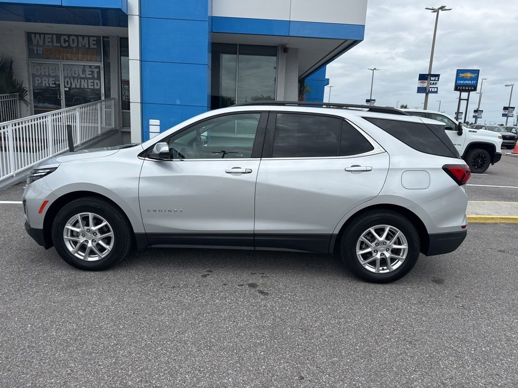Used 2022 Chevrolet Equinox LT FWD image 1