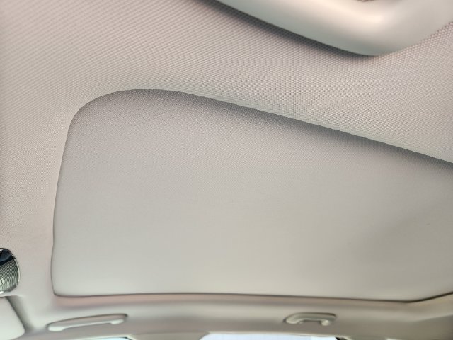 Certified 2022 Kia Sorento S w/ Panoramic Sunroof Package FWD image 26
