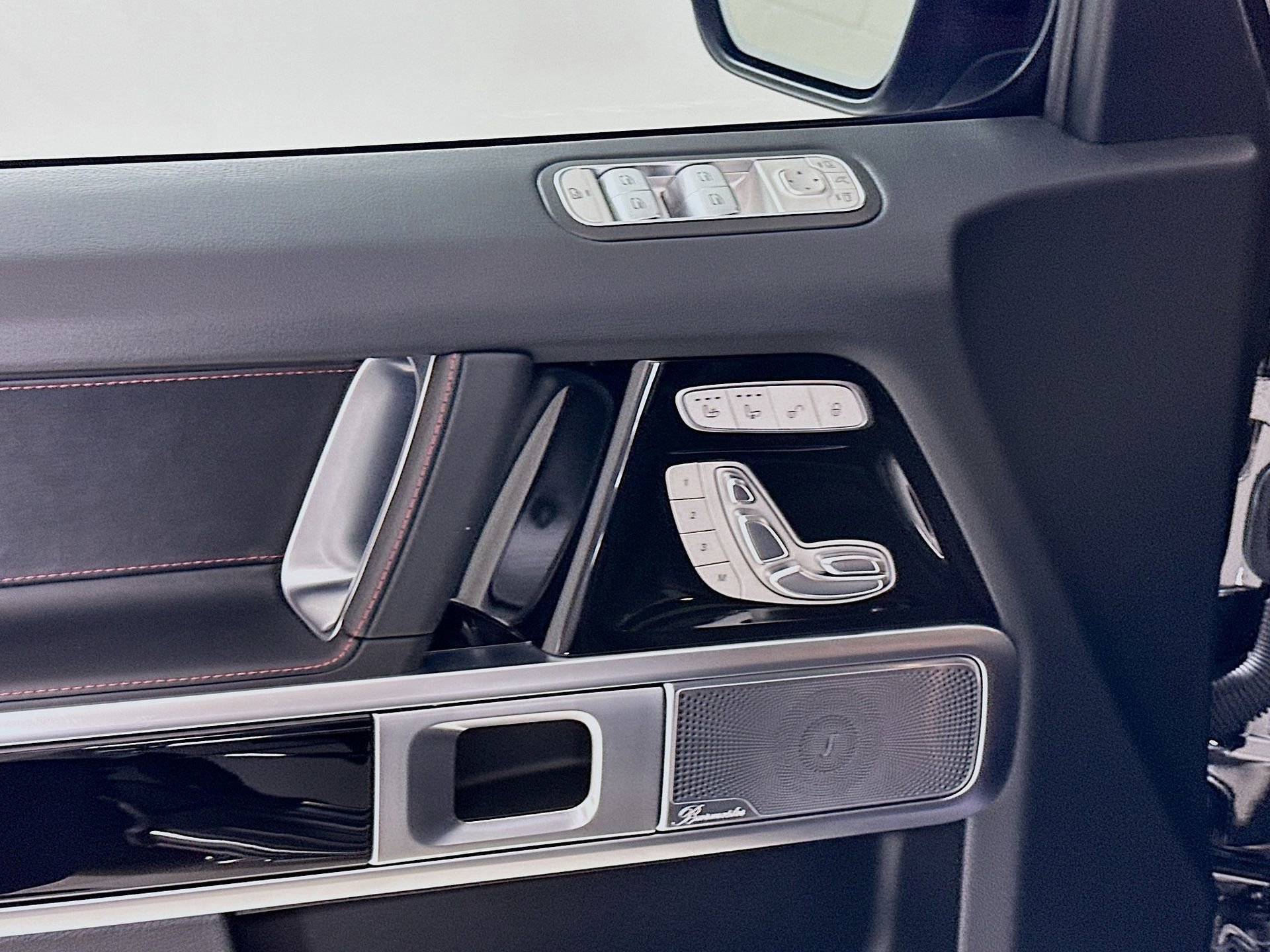 Certified 2025 Mercedes-Benz G 63 AMG 4MATIC image 19