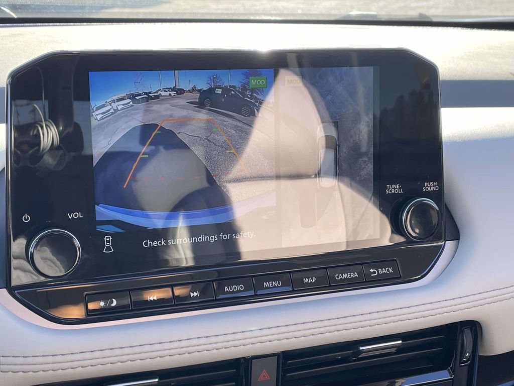 Used 2023 Nissan Rogue SL w/ SL Premium Package image 28