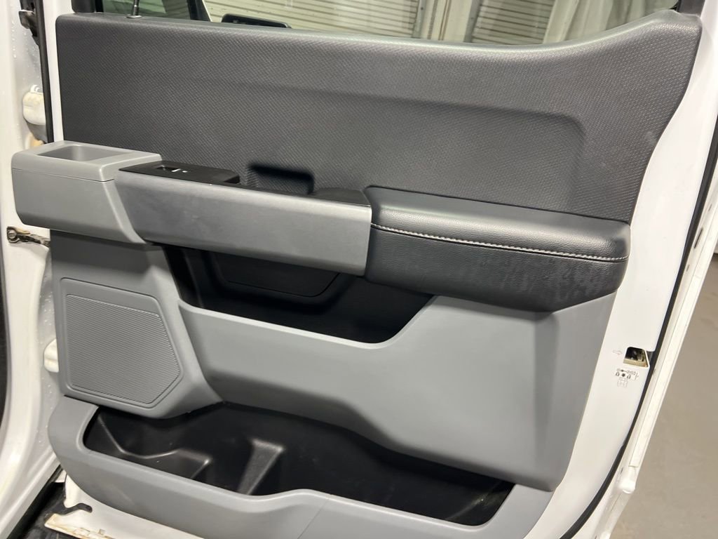 Used 2022 Ford F150 XLT w/ Trailer Tow Package image 14