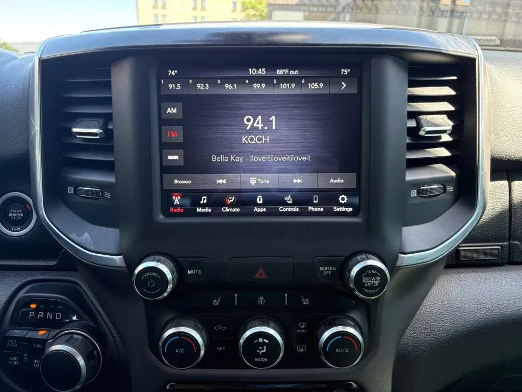 Used 2019 RAM 1500 Big Horn AWD/4WD image 11