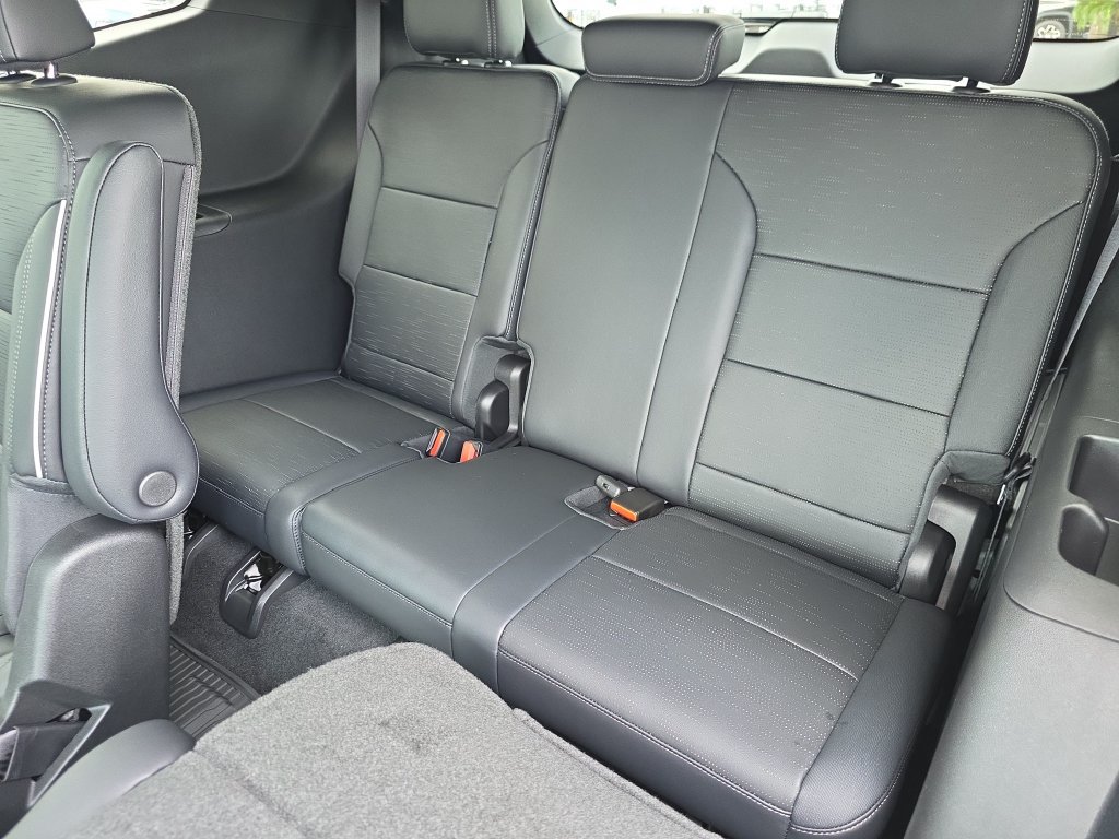New 2026 Buick Enclave Sport Touring w/ Power Package FWD image 36