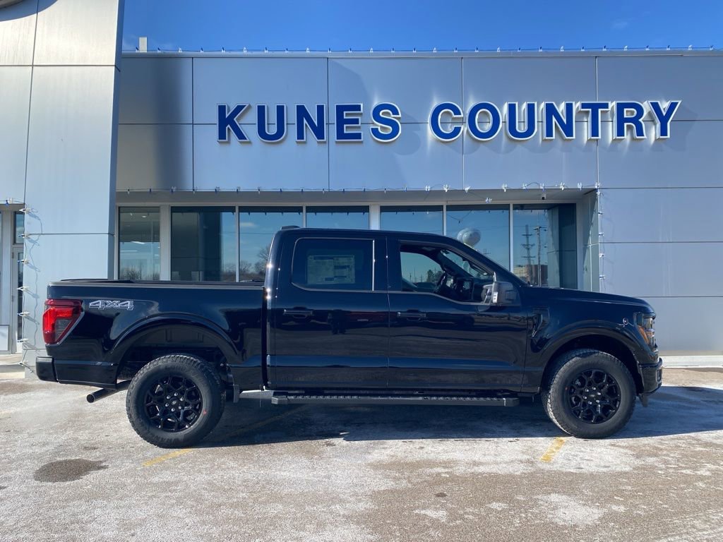 New 2025 Ford F150 XLT w/ Equipment Group 302A MID image 5