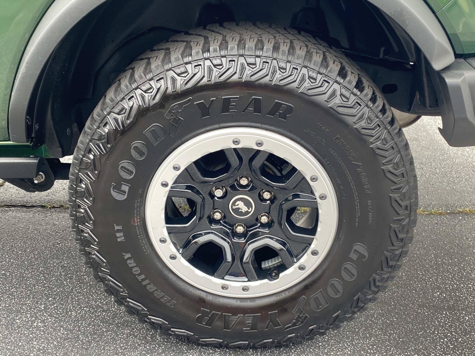 Used 2024 Ford Bronco Badlands AWD/4WD image 13