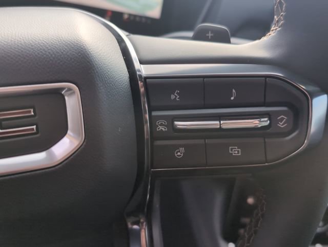 New 2026 GMC Terrain AT4 w/ Technology Package II AWD/4WD image 18