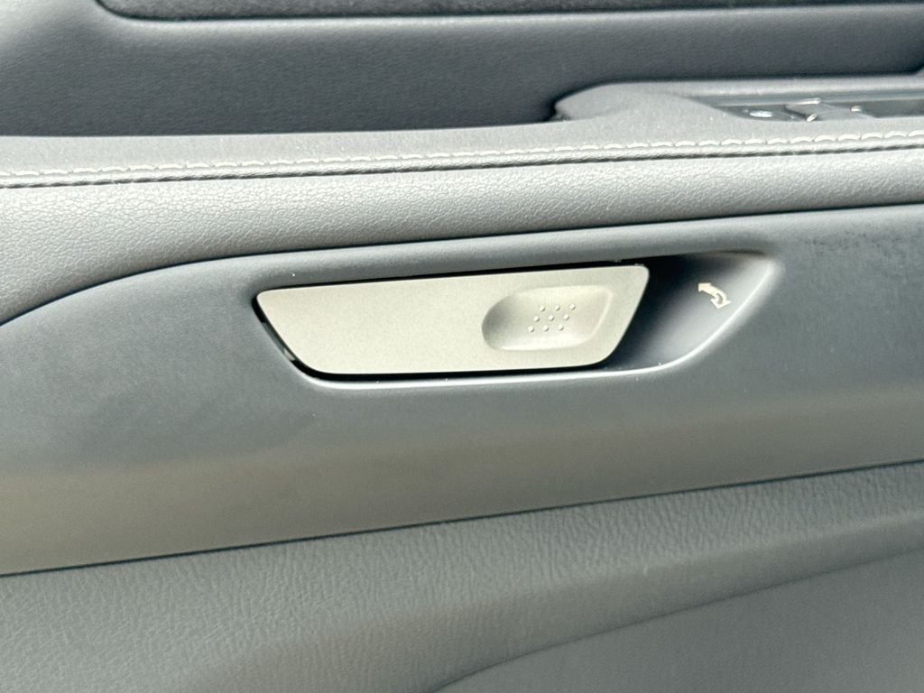 New 2026 Lexus TX 500h AWD w/ Technology Package image 13