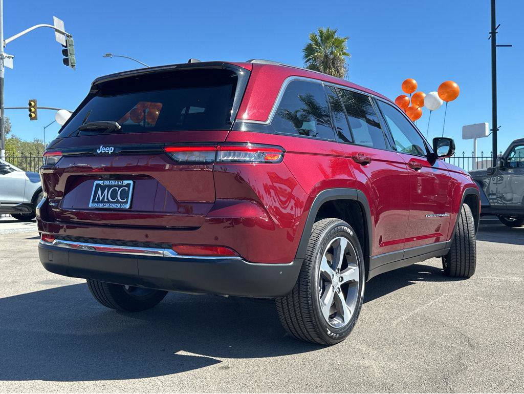 Used 2023 Jeep Grand Cherokee 4WD 4xe image 13