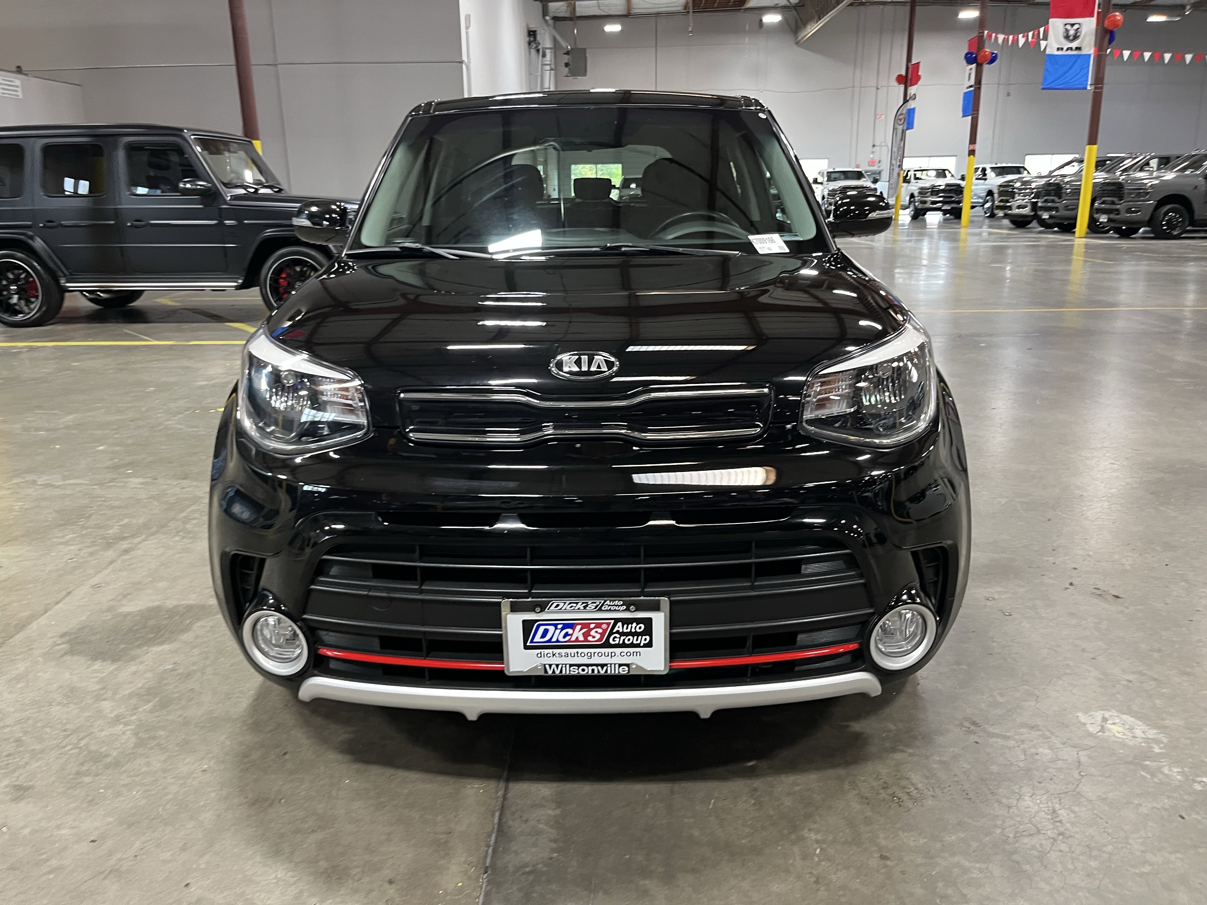 Used 2019 Kia Soul ! FWD image 8