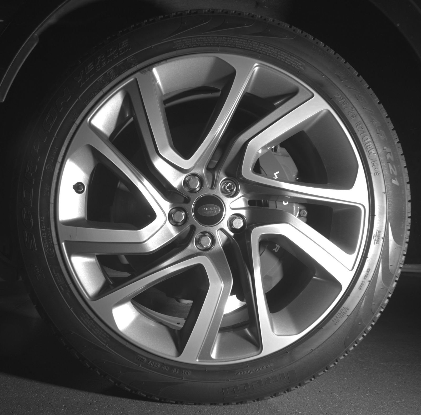 Used 2019 Land Rover Range Rover Sport HSE Dynamic AWD/4WD image 14