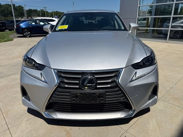 Used 2018 Lexus IS 300 AWD w/ Comfort Package image 2