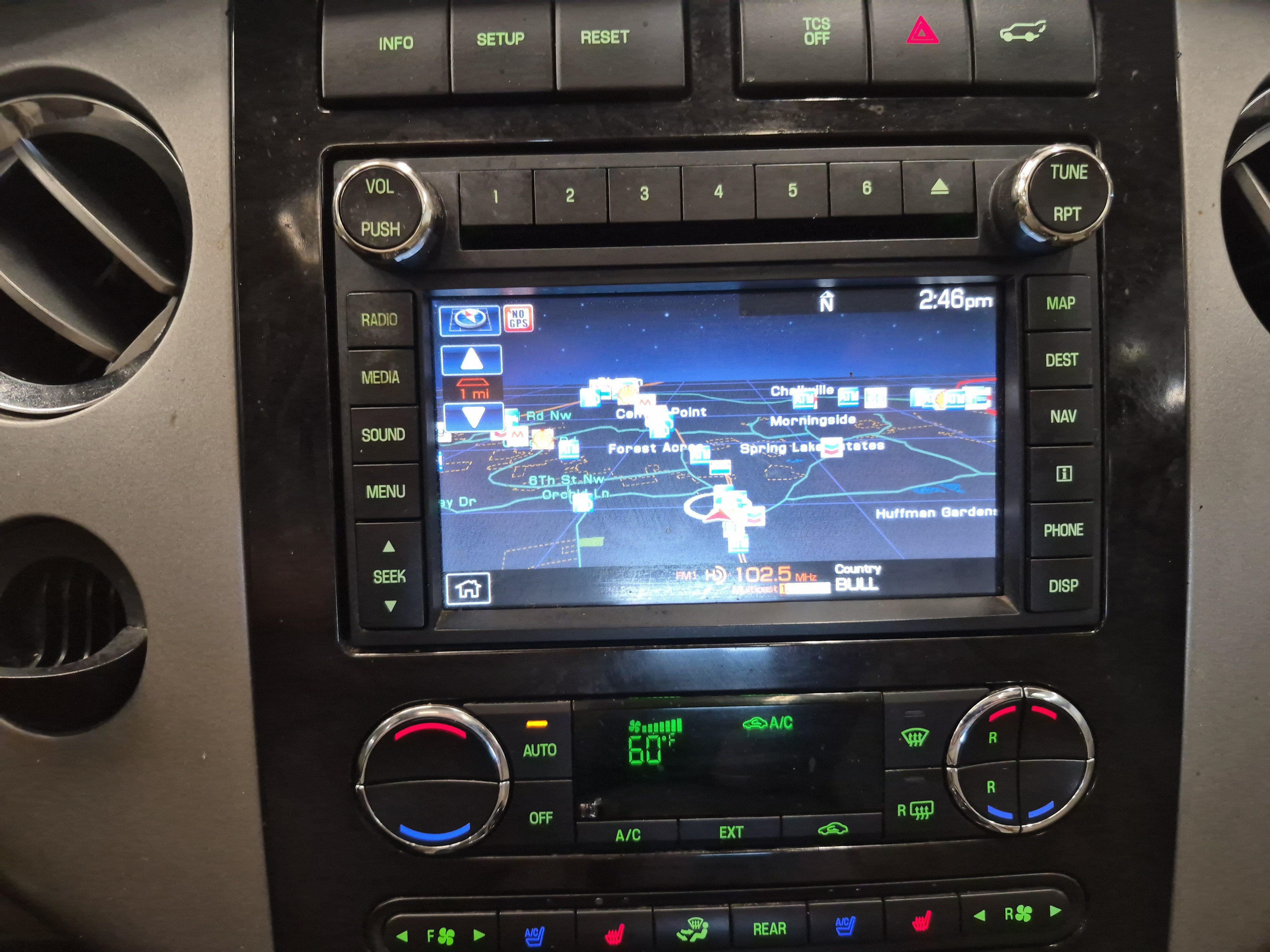 Used 2014 Ford Expedition Limited w/ Equipment Group 301A RWD image 36