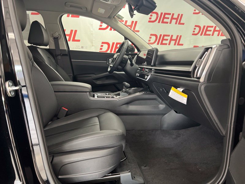 New 2026 Kia Sorento S AWD/4WD image 12