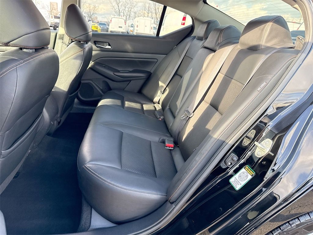 Used 2021 Nissan Altima 2.5 SR image 22