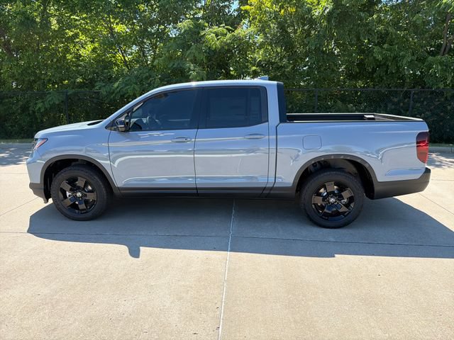 New 2026 Honda Ridgeline Black Edition image 2