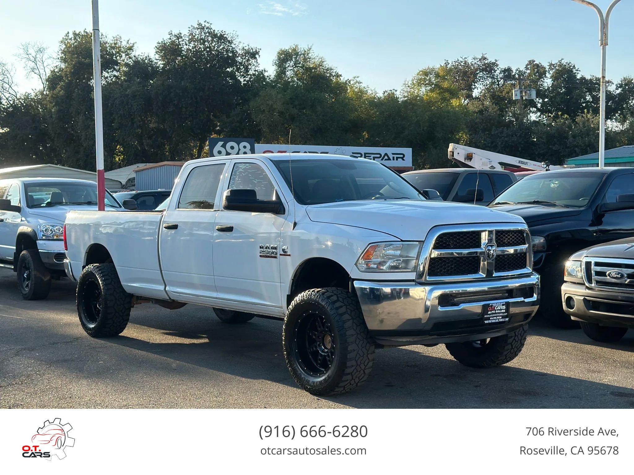 Used 2014 RAM 2500 Tradesman w/ Chrome Appearance Group AWD/4WD image 1