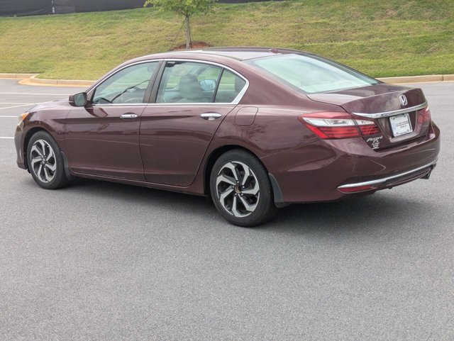 Used 2017 Honda Accord EX-L image 6