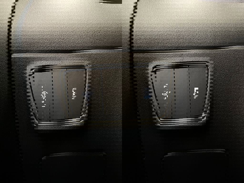 Certified 2023 Hyundai Tucson SE image 30