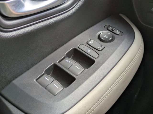 Used 2025 Honda HR-V LX image 23