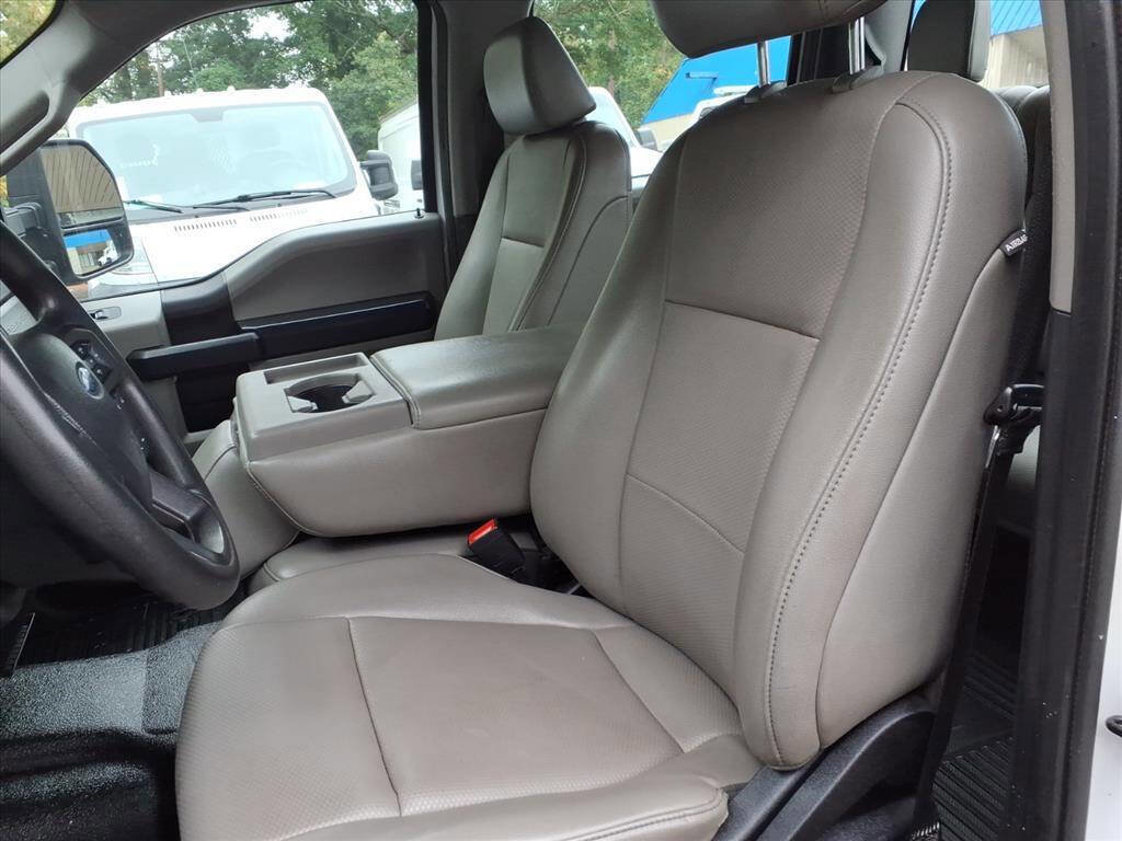 Used 2021 Ford F250 XL w/ Power Equipment Group image 16