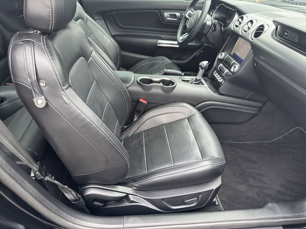 Used 2020 Ford Mustang GT Premium w/ Equipment Group 401A RWD image 13